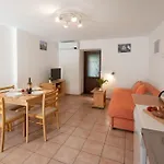 Ama - Ground Floor