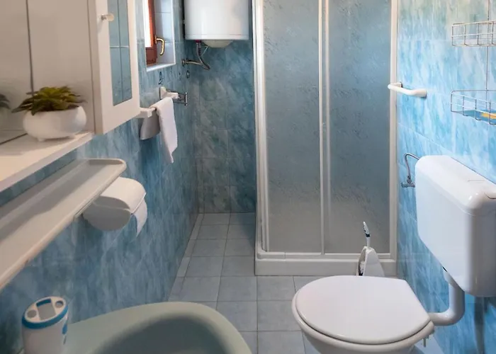 Ama - Ground Floor Banjole